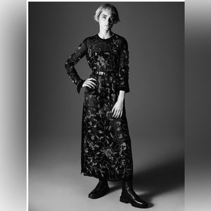 SOLD Zara limite edition embroidered caftan size large